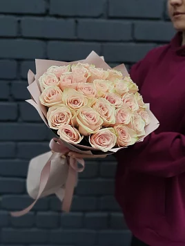 Монобукет 25 нежно-розовых роз